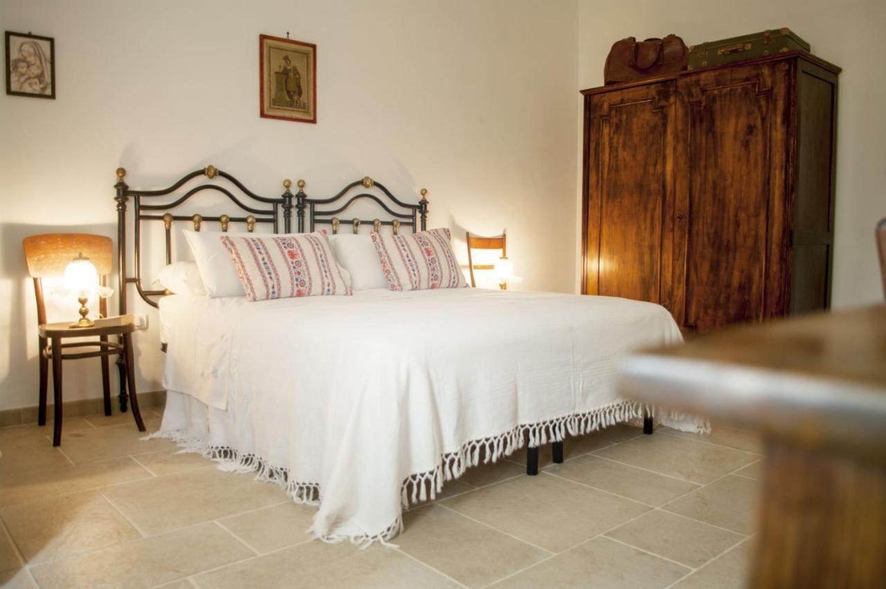 Il Trullo Bianco A Masseria Santalachicca Masseria Orimini Dış mekan fotoğraf